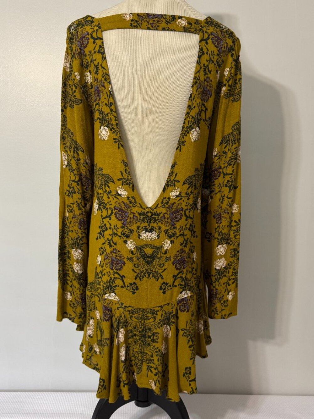 FREE PEOPLE Smooth Talker Floral Print Open Back Tunic Dress - Picture 5 of 9